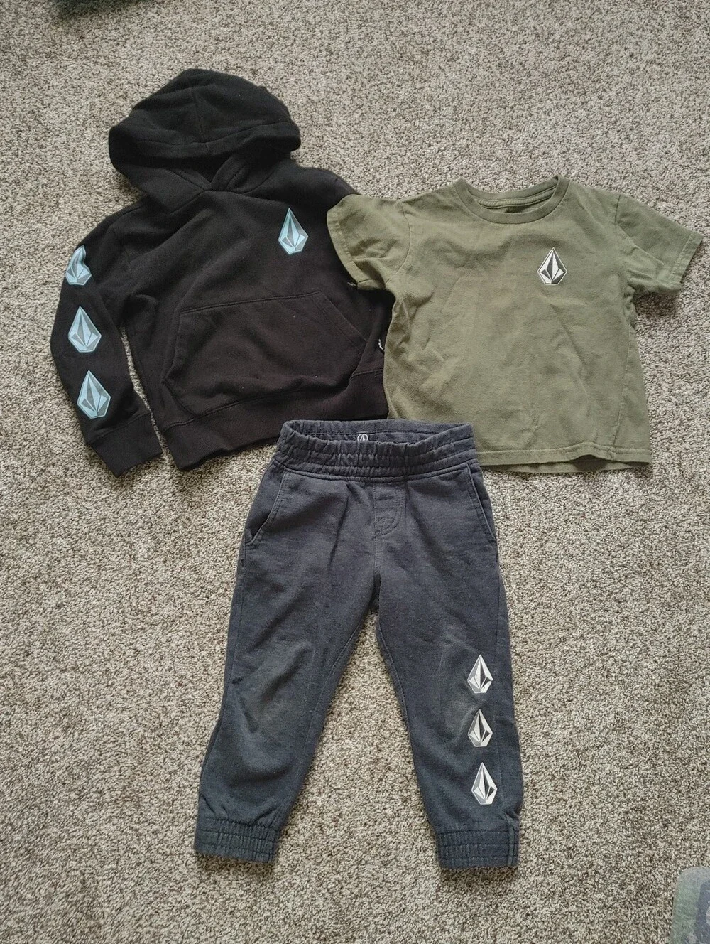 3T Boys Volcom Clothing Bundle
